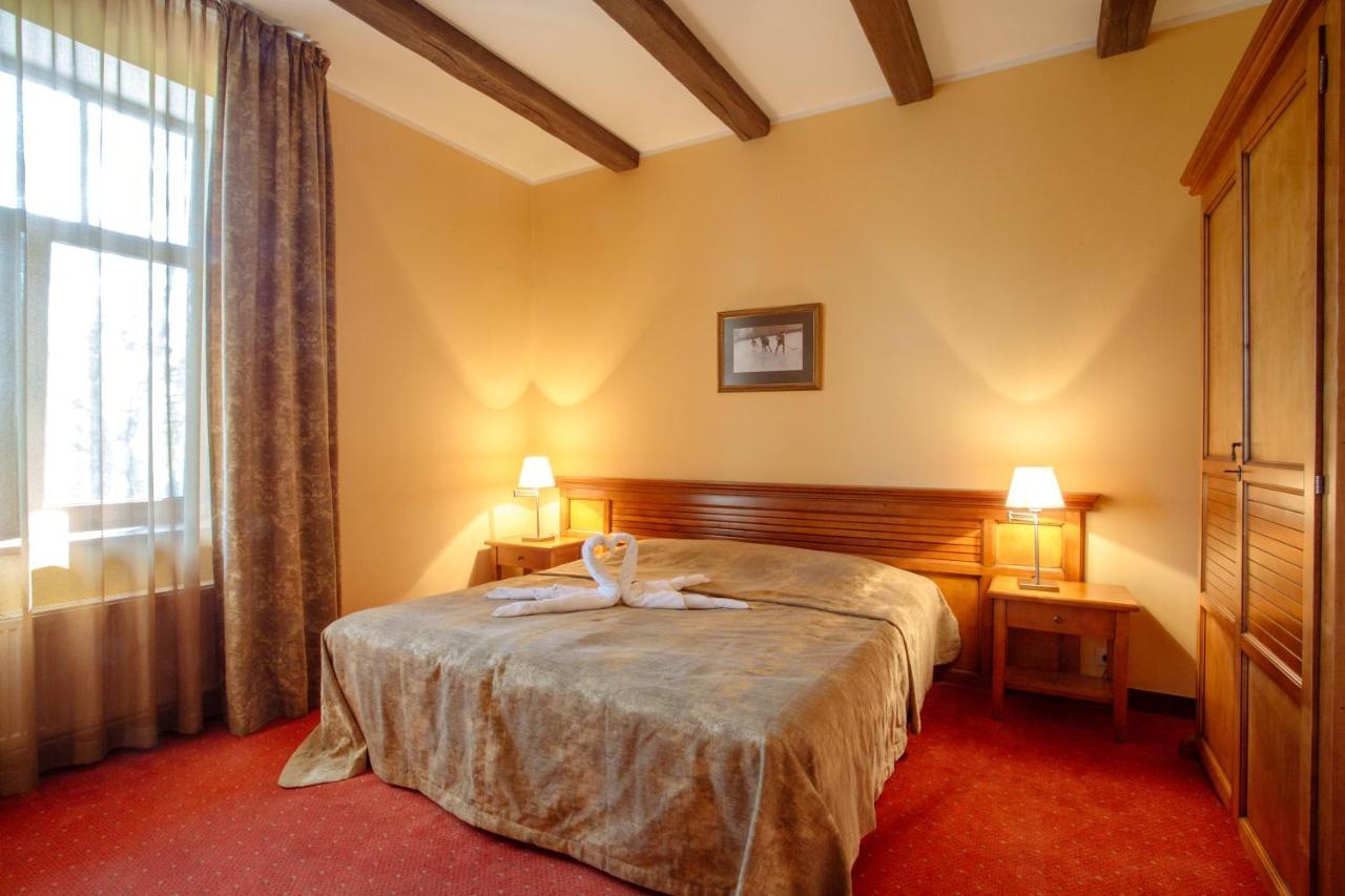 Kakitis Hotel & Spa Сигулда Экстерьер фото